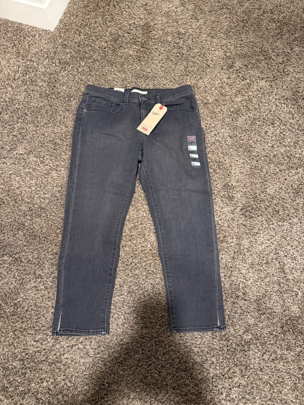 Levi's Women's Dark Gray Ankle Skinny Jeans